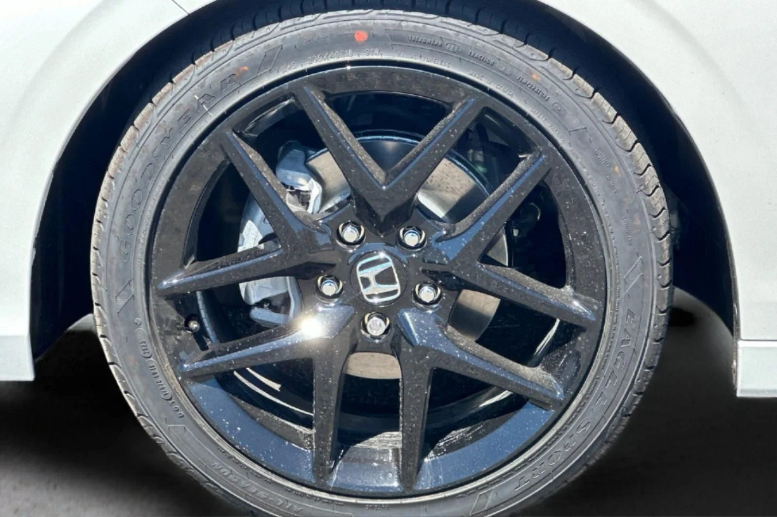 New 2026 Platinum White Pearl Honda Sport image 30