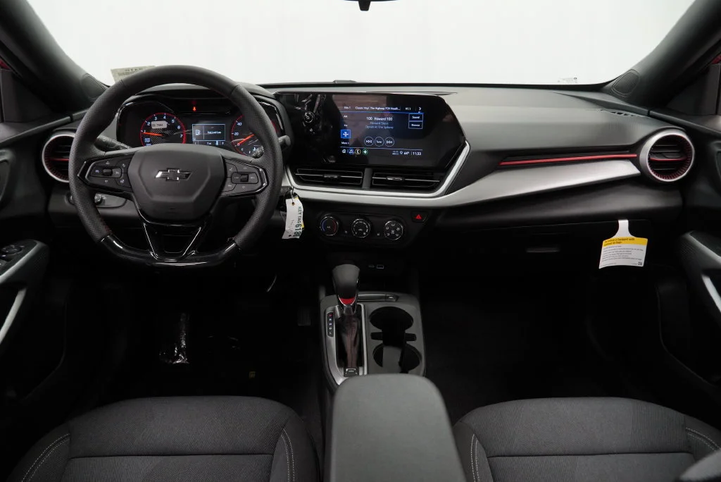 2026 Chevrolet Trax RS - Photo 7