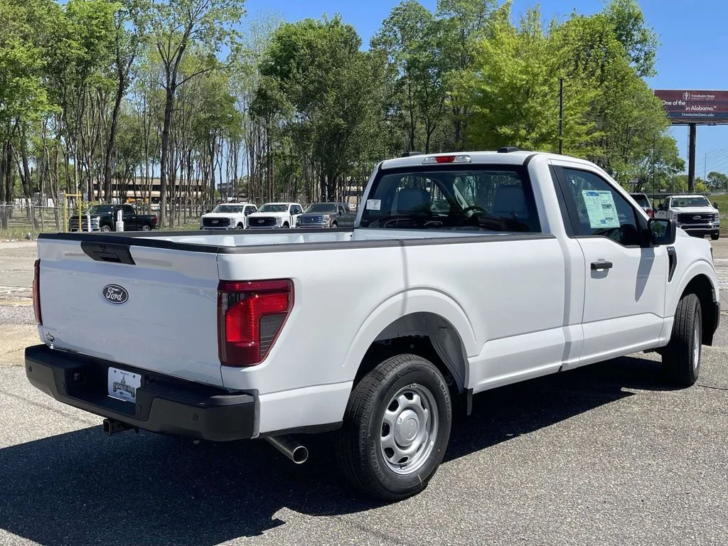 New 2026 White Ford XL image 3