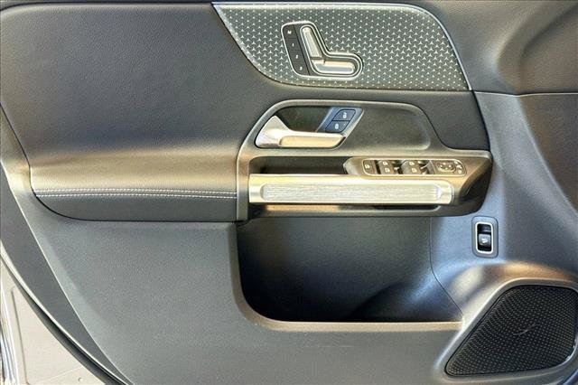 New 2026 Mountain Grey Metallic Mercedes-Benz GLB 250 image 46