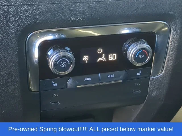 Used 2025 White GMC Denali image 39