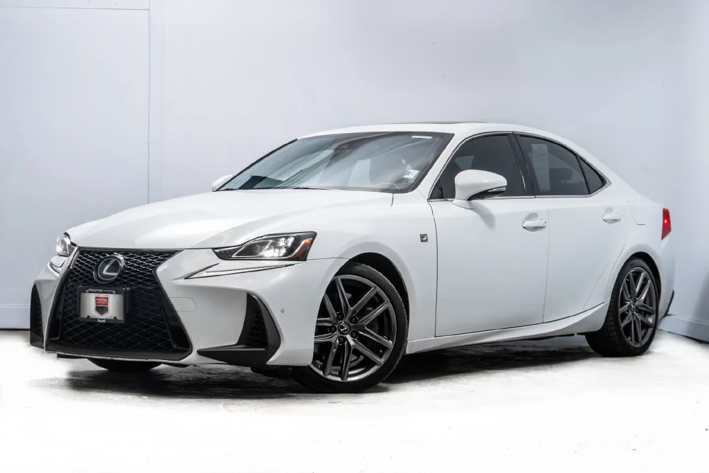 2020 Lexus IS