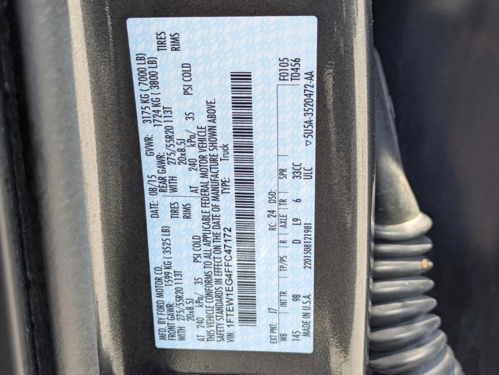 Used 2015 Magnetic Metallic Ford Platinum image 27