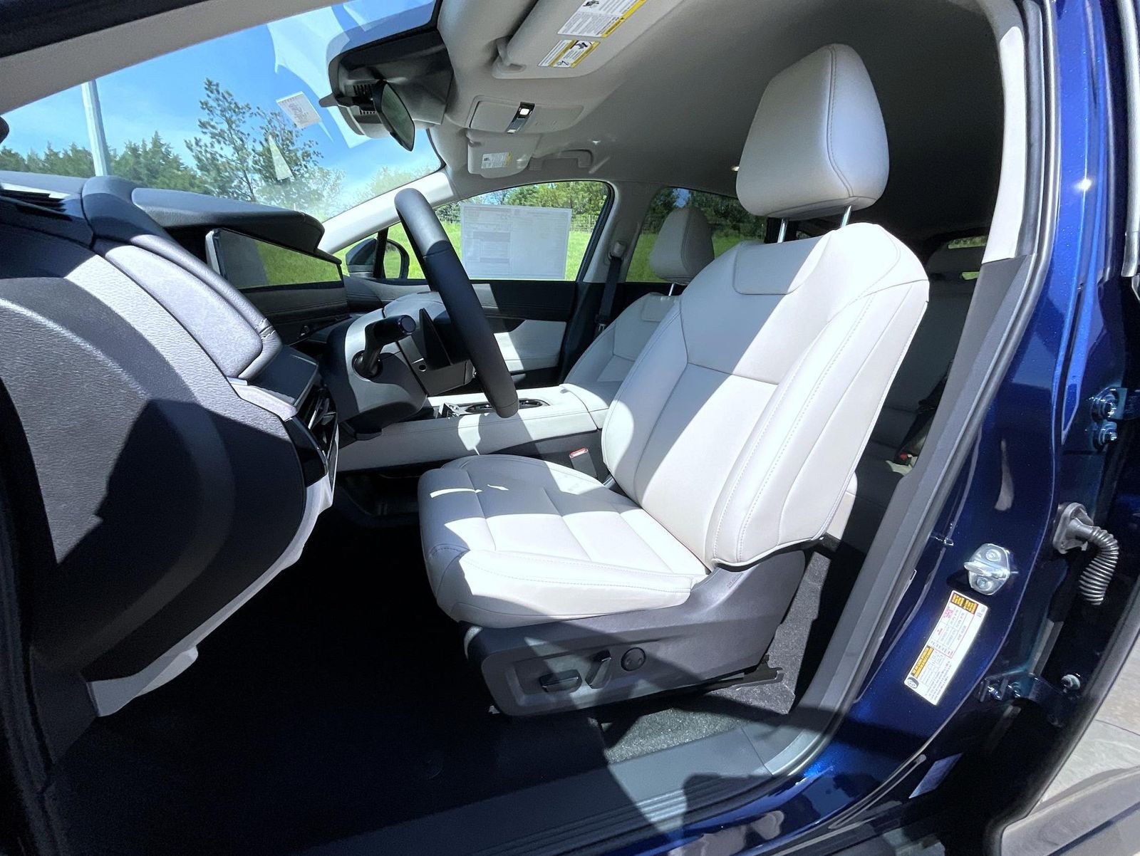 New 2026 Blue Nissan SV image 11