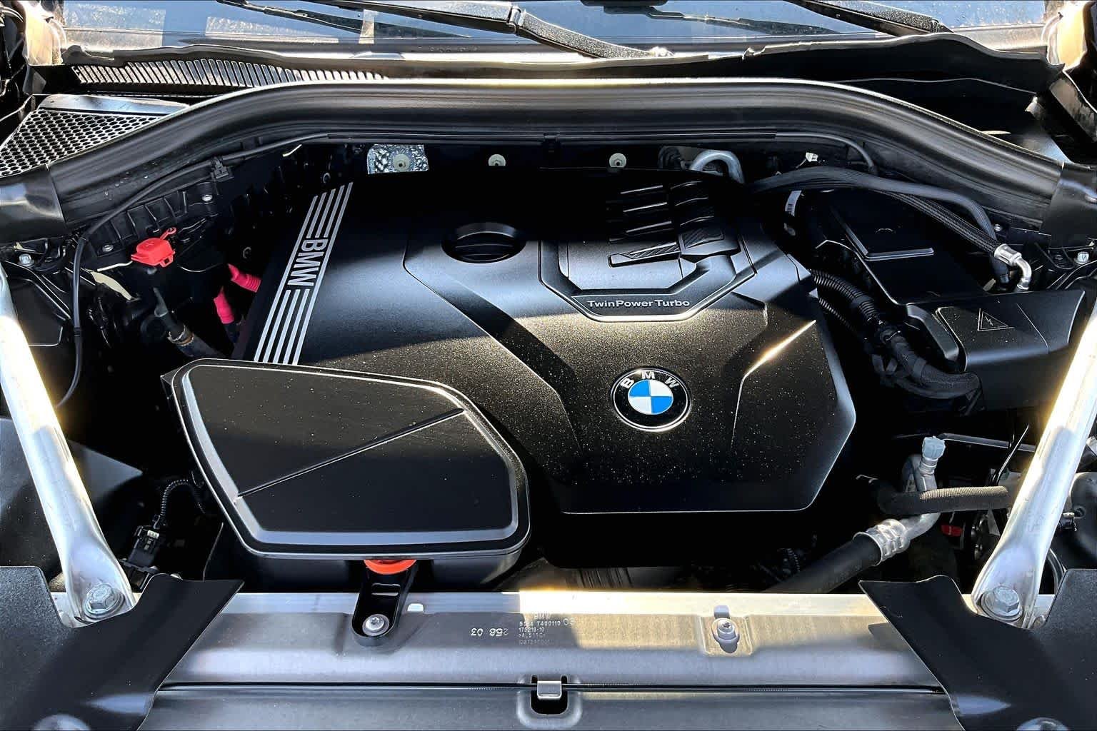 Used 2021 Dark Graphite Metallic BMW sDrive30i image 31