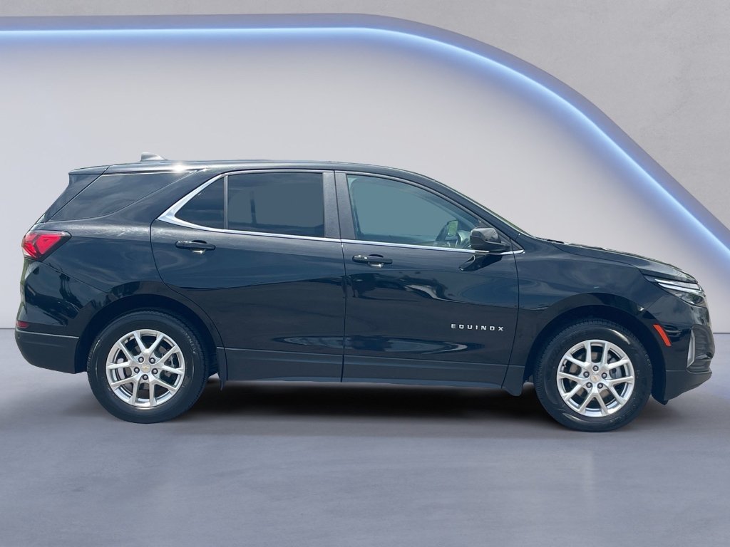 Used 2024 Mosaic Black Metallic Chevrolet LT image 16