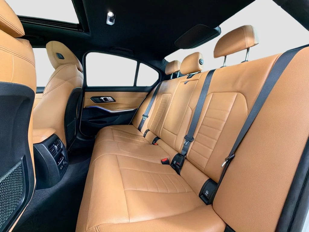 Used 2019 White BMW 330i image 26