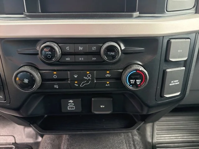 2024 Ford F-250 Super Duty XLT - Photo 17