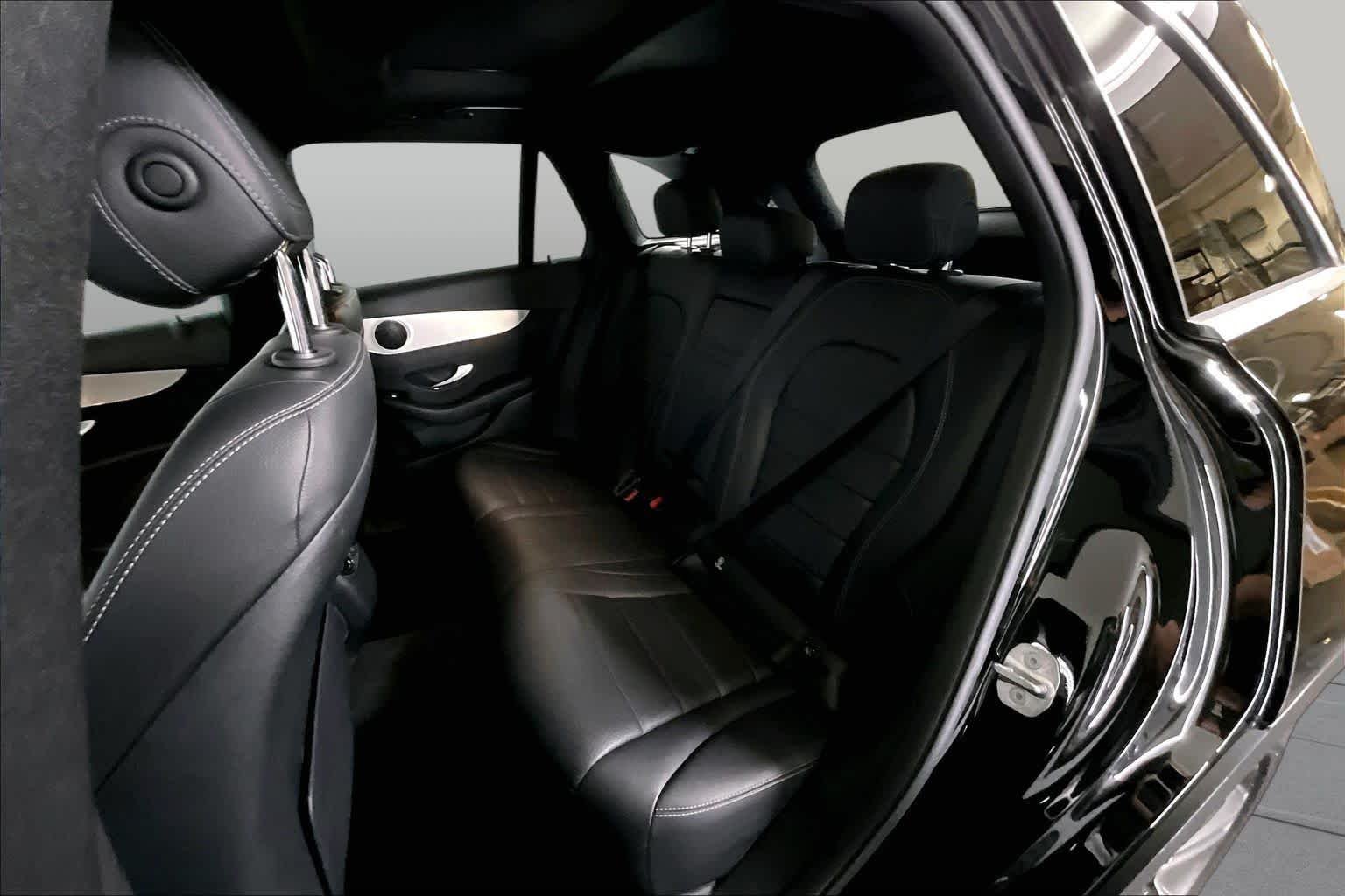 Used 2019 Black Mercedes-Benz GLC 300 image 21