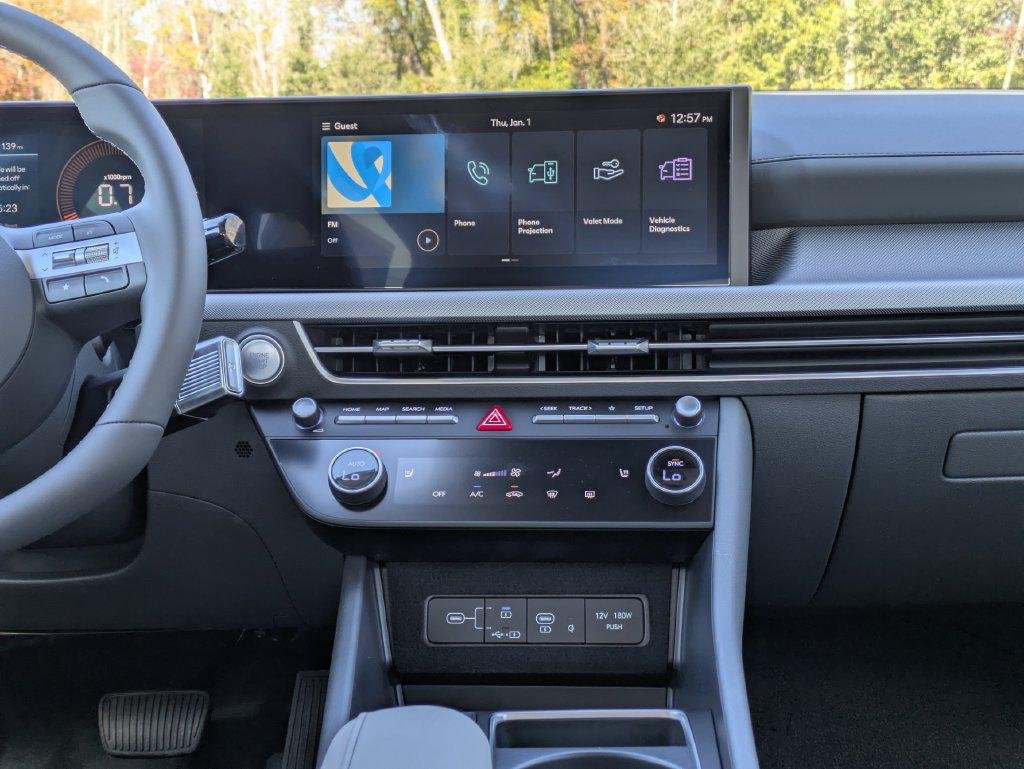 2026 Hyundai Sonata SEL - Photo 17