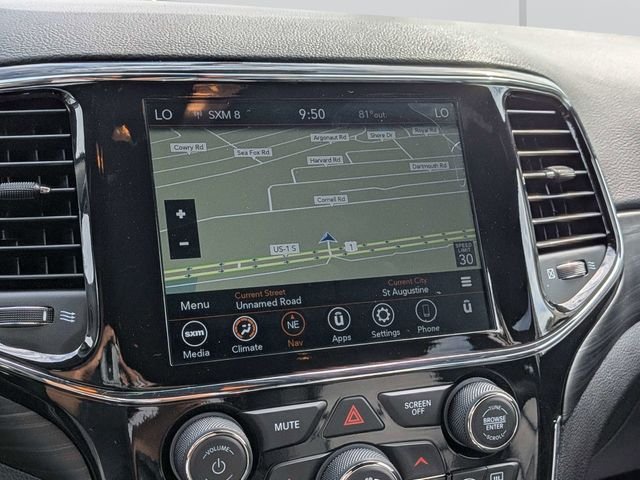 Used 2022 Black Jeep Laredo E image 20