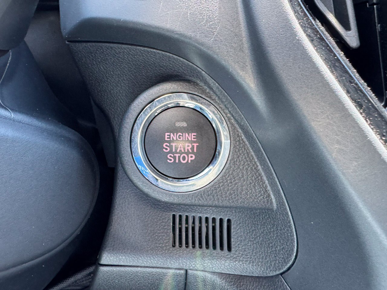 Used 2025 Crystal Black Silica Subaru Sport image 25