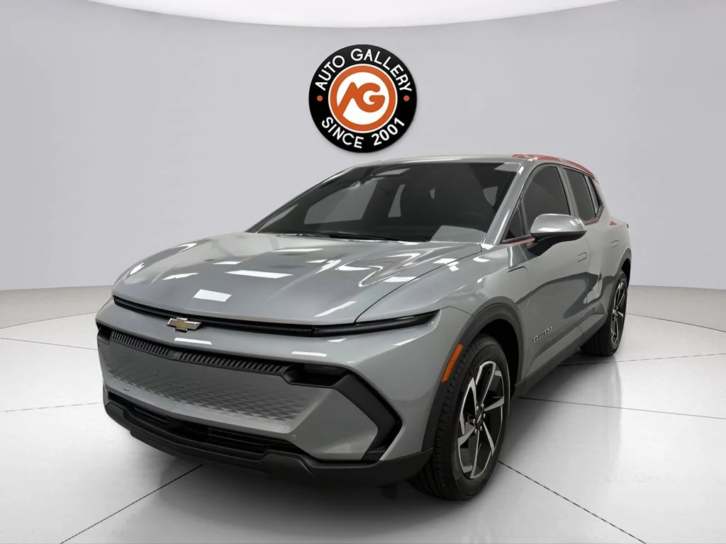 Used 2026 Gray Chevrolet LT image 3