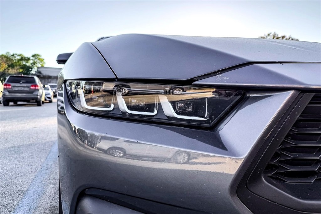 2024 Ford Mustang EcoBoost Premium photo 3