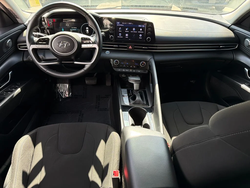 Used 2021 Red Hyundai SEL image 13
