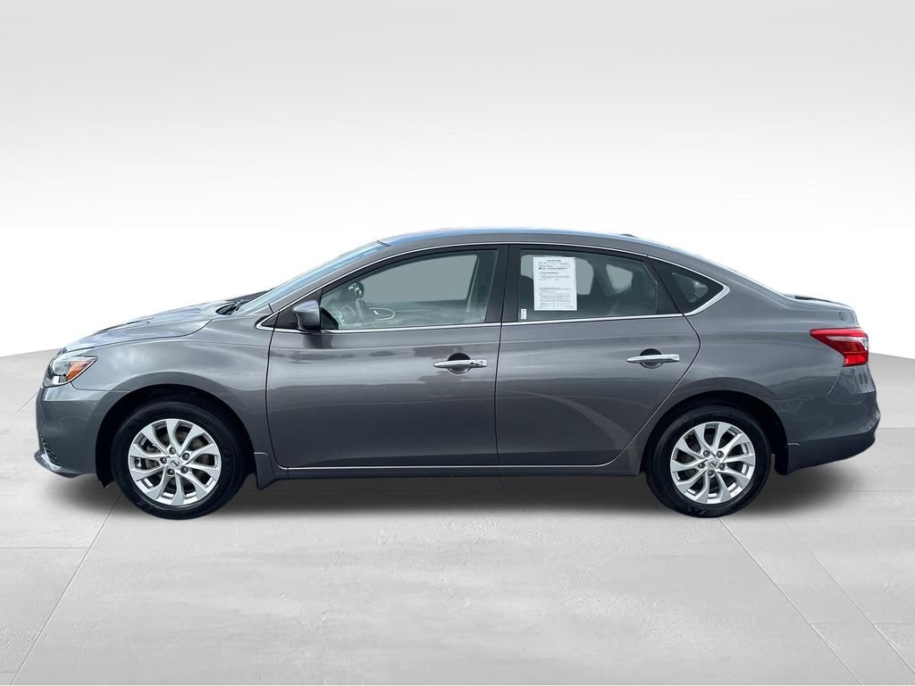 Used 2018 Gray Nissan SV image 2