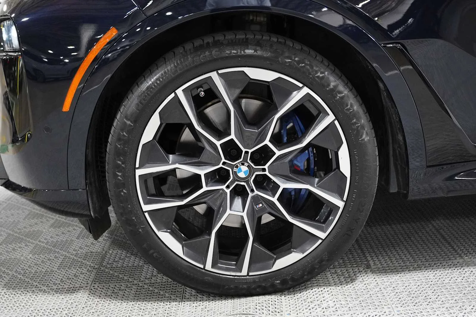 Certified Used 2024 Carbon Black Metallic BMW M60i image 8