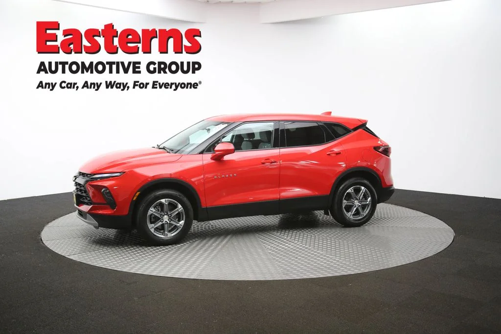 Used 2023 Red Chevrolet LT image 55