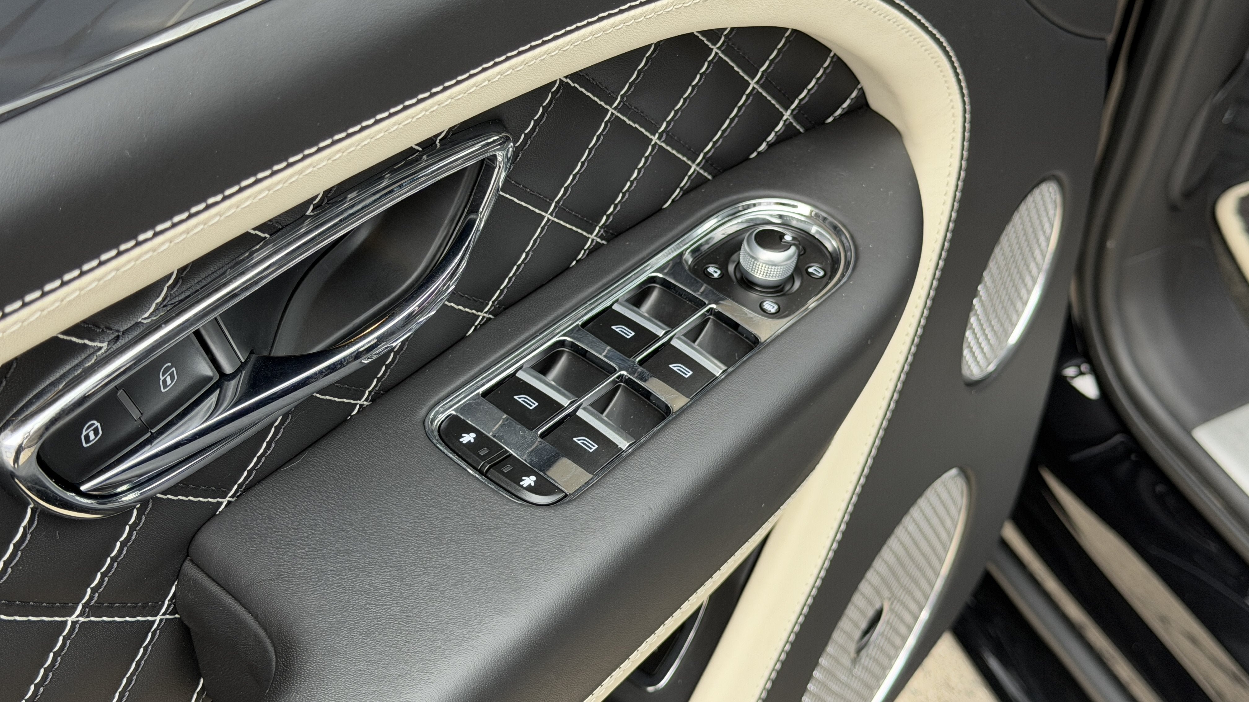 Used 2022 Beluga Bentley Speed image 13