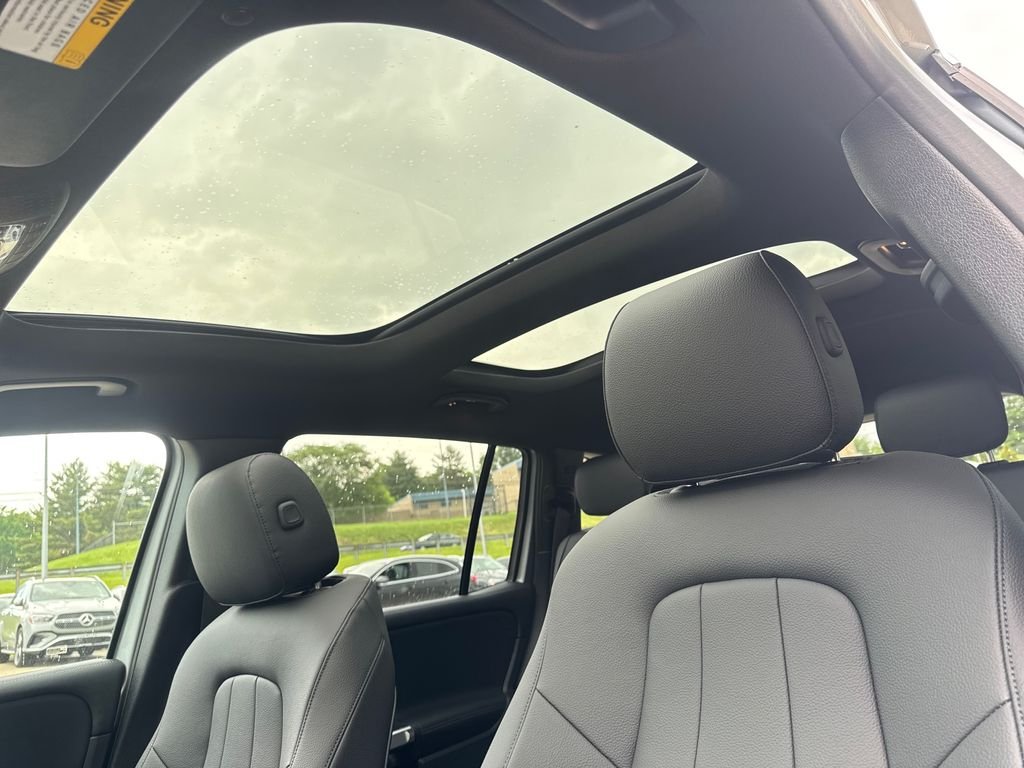 New 2026 Cirrus Silver Metallic Mercedes-Benz GLB 250 image 26