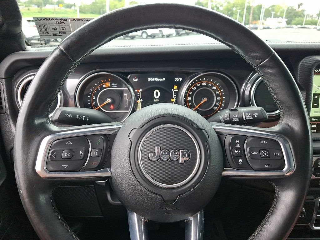 Used 2022 Gray Jeep Unlimited Sahara Altitude image 20
