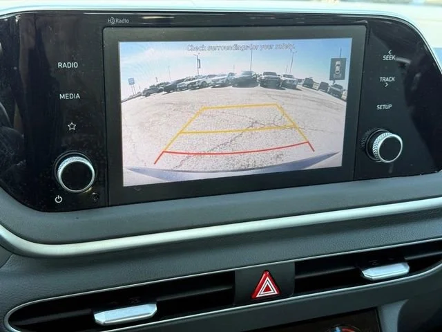2023 Hyundai Sonata SE - Photo 16