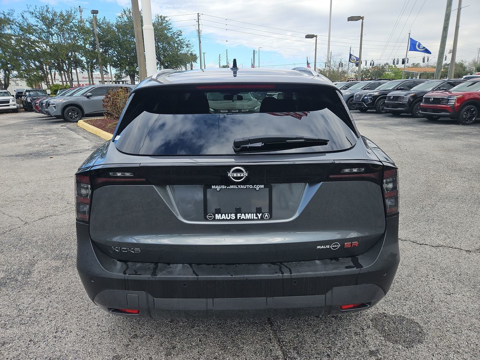 New 2026 Nissan Kicks SR 4D Sport Utility