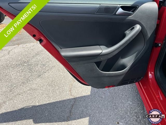 Used 2014 Red Volkswagen 2.0L S image 17