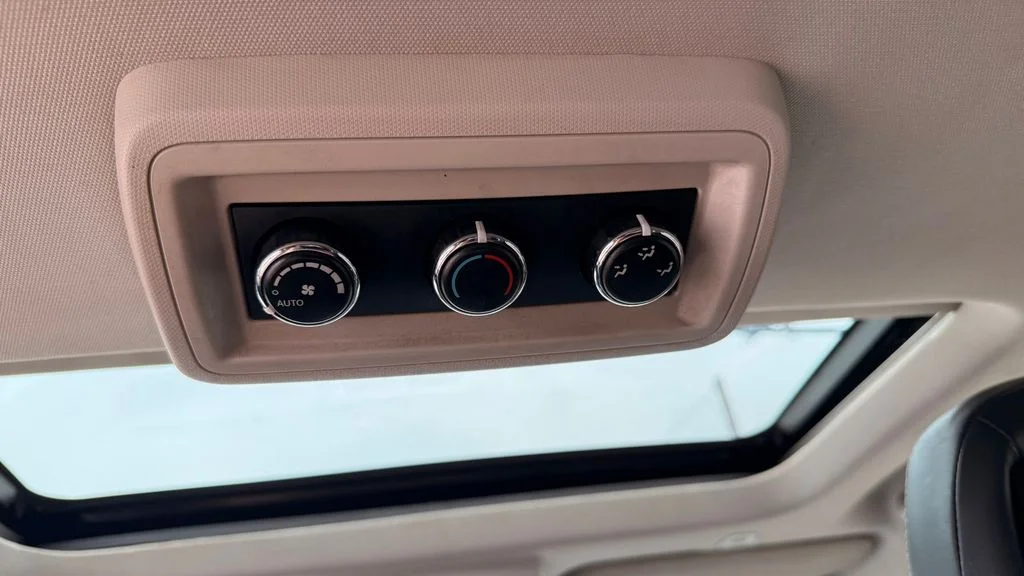 Used 2020 Red Dodge Crossroad image 29