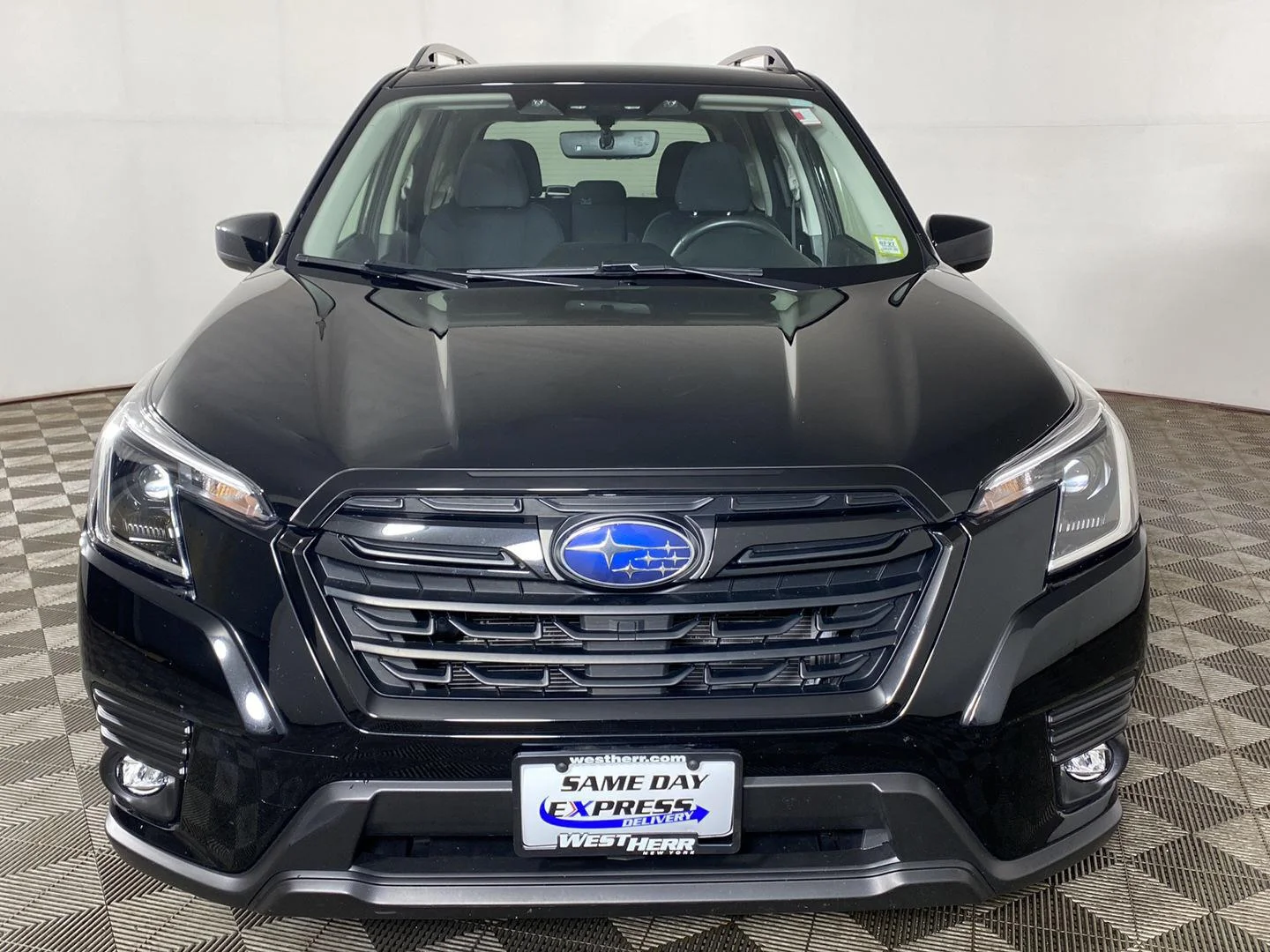 Used 2024 Crystal Black Silica Subaru Premium image 11