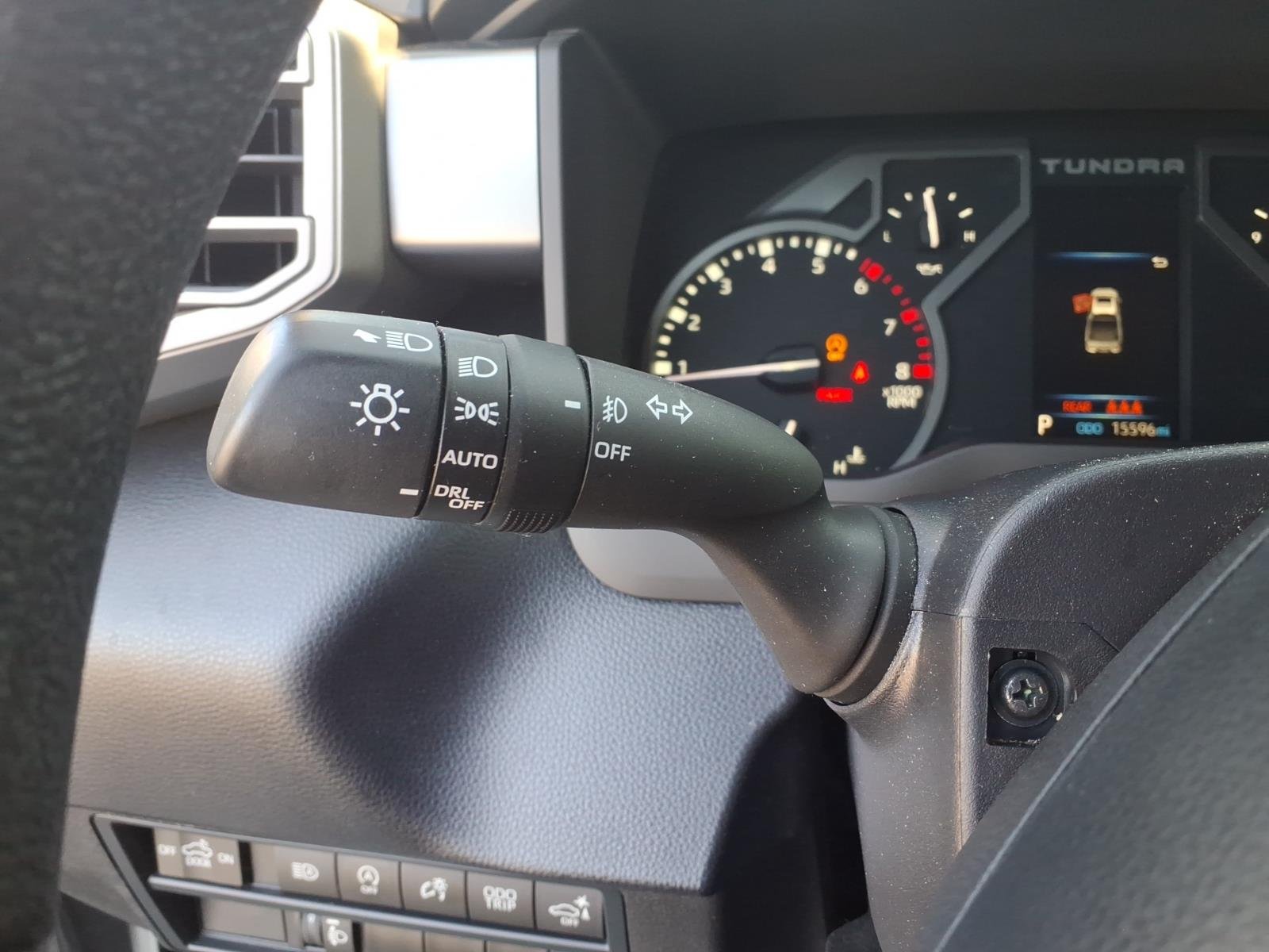 Used 2024 Ice Cap Toyota SR5 image 21
