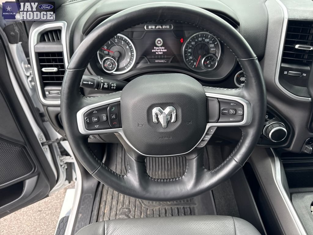 Used 2022 White Ram Big Horn/Lone Star image 18