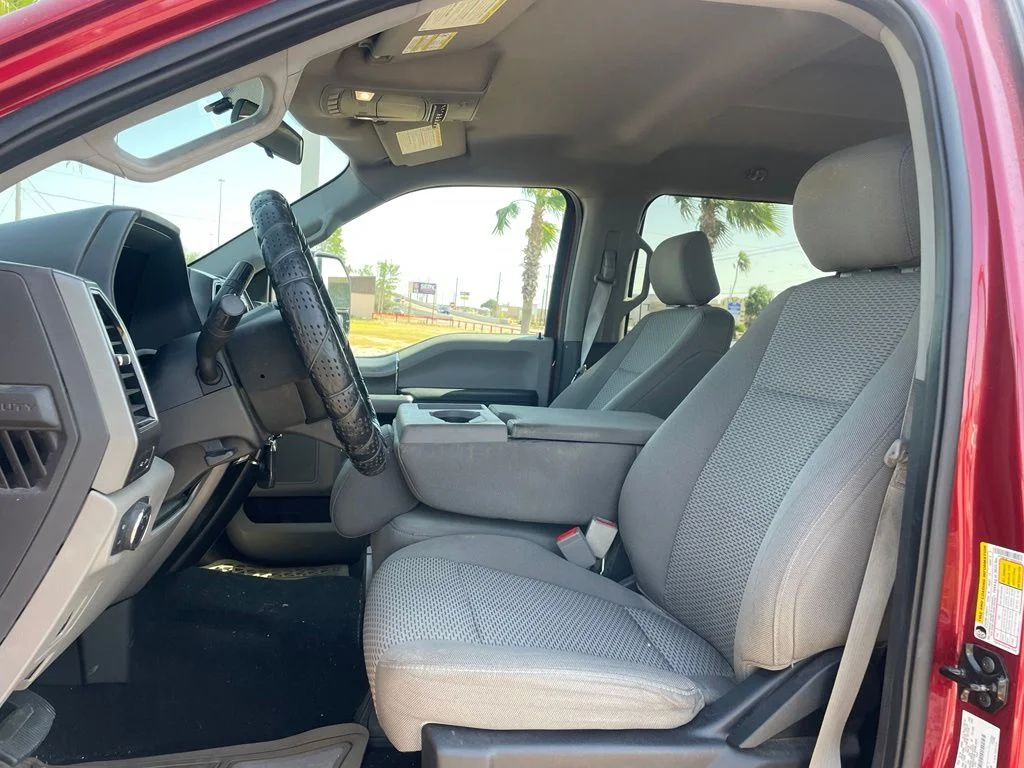 Used 2019 Red Ford XLT image 10