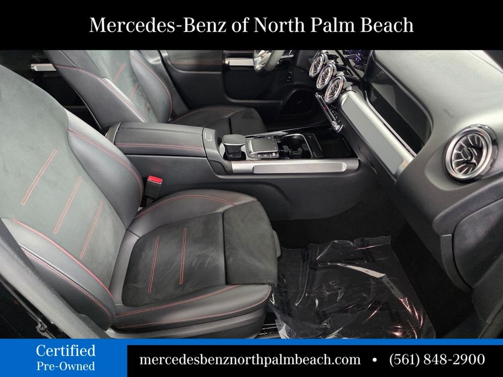 Certified Used 2023  Mercedes-Benz GLB 35 AMG® image 28