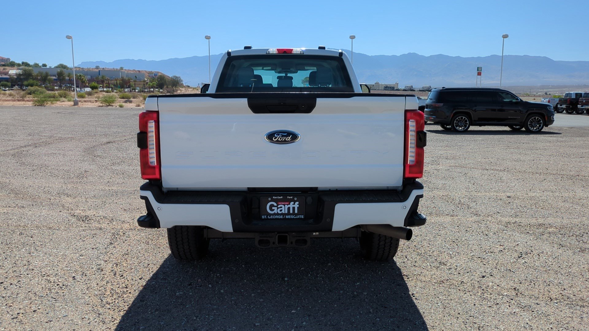 Used 2024 Oxford White Ford XL image 4
