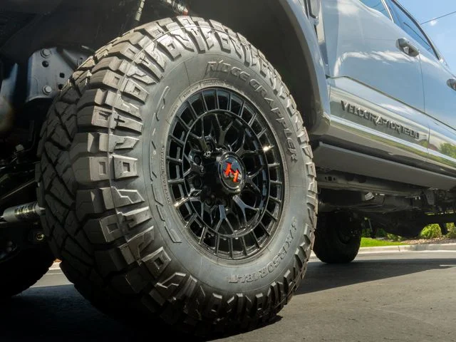 New 2026 Gray Metallic Ford Lariat image 10