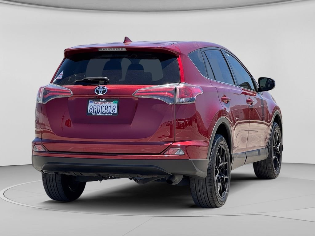 Used 2018 Red Toyota LE image 33