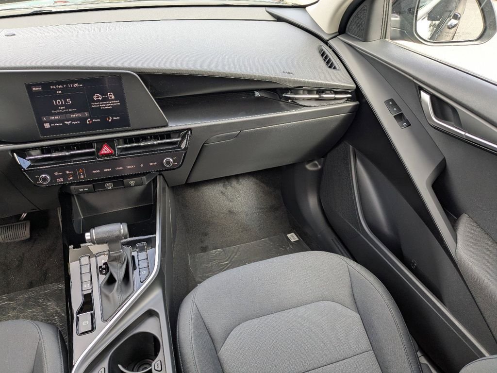 New 2025 Aurora Black Pearl Kia LX image 16