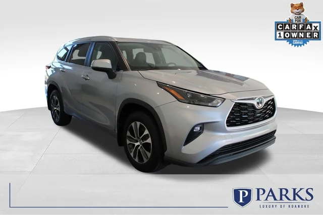 2024 Toyota Highlander XLE