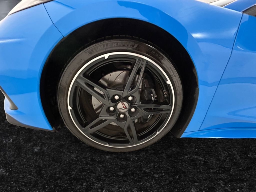Used 2020 Blue Chevrolet Stingray image 27