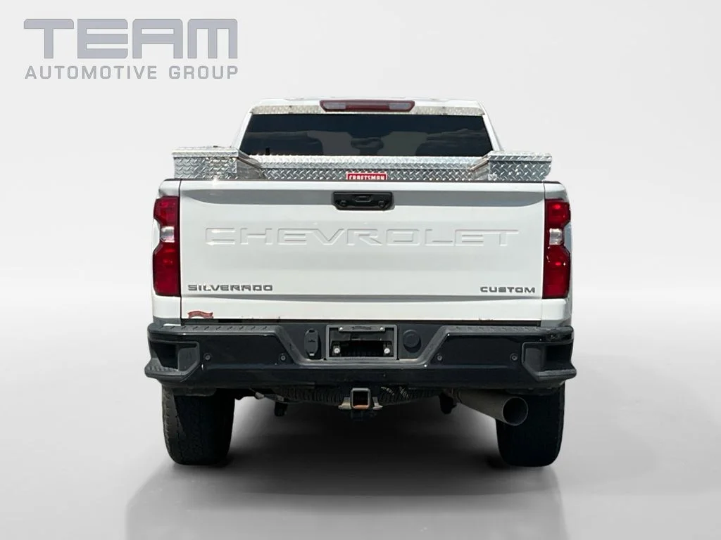 Used 2024 White Chevrolet Custom image 6