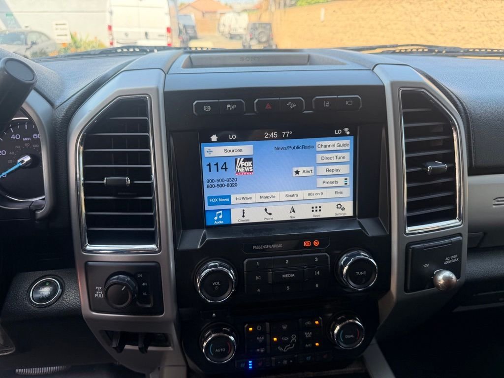 Used 2018 Gray Ford Lariat image 22