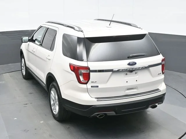Used 2018 White Ford XLT image 10