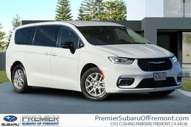 2024 Chrysler Pacifica