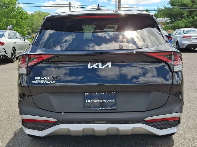 Used 2023 Black Kia EX image 6