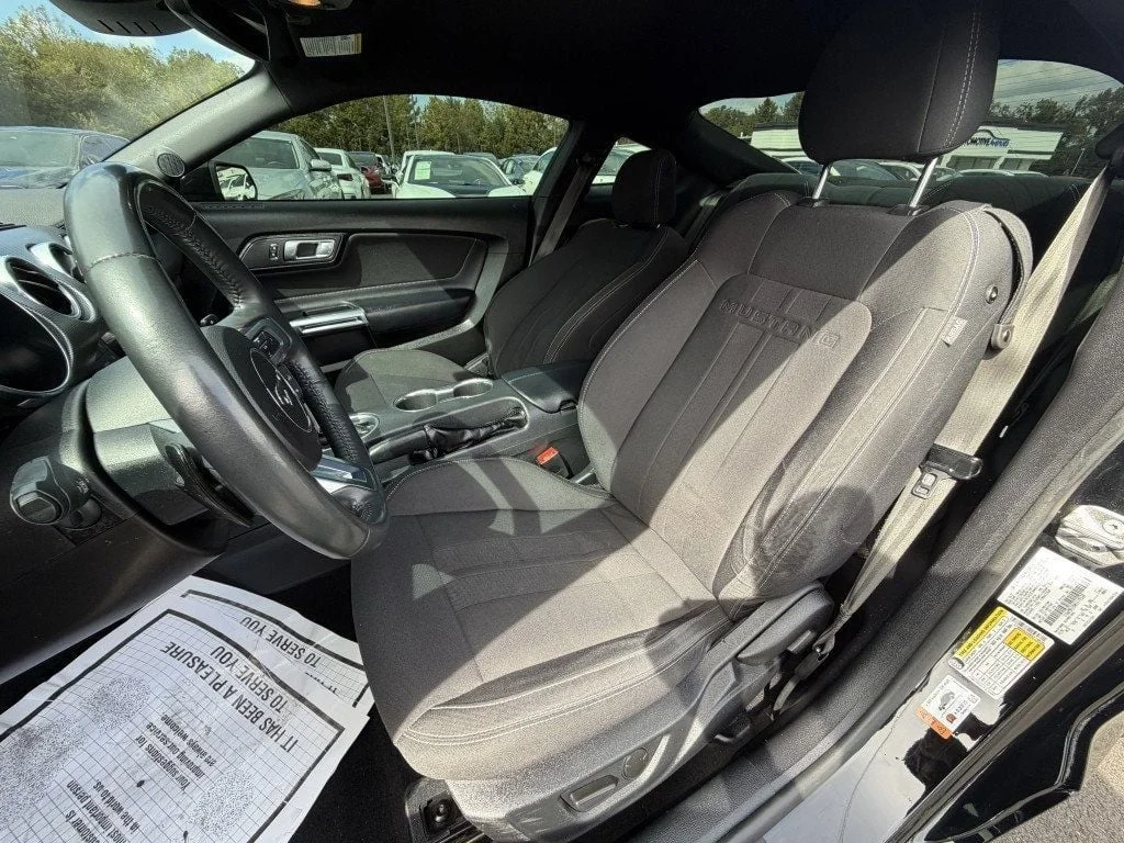 Used 2021 Shadow Black Ford GT Fastback w/ Black Accent Pkg, 10-Speed Auto & Remote Start image 15