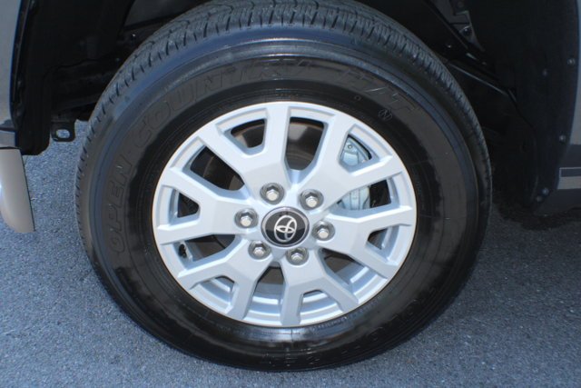 Certified Used 2025 Underground Toyota SR5 image 5