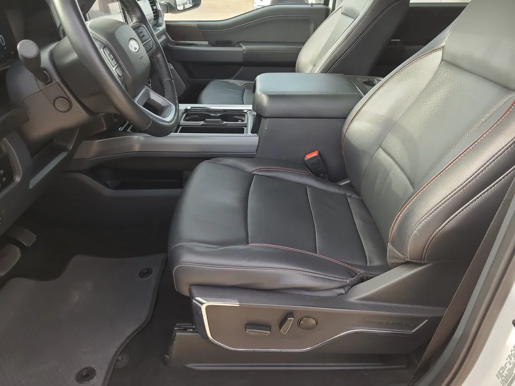 Used 2023 White Ford Lariat image 21