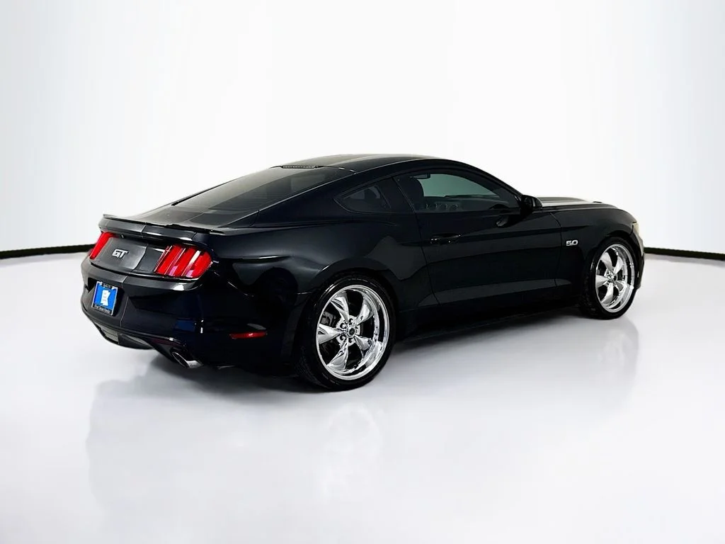 Used 2016 Shadow Black Ford GT image 7