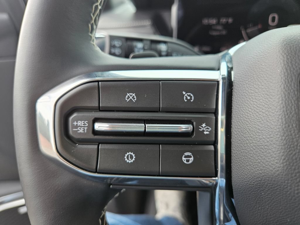 2026 GMC Acadia Denali - Photo 28
